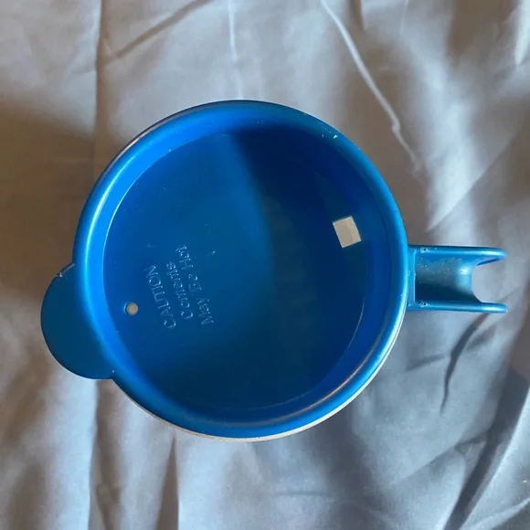 Official 25th Anniversary Disney Cup with Lid - Picture 3 of 4